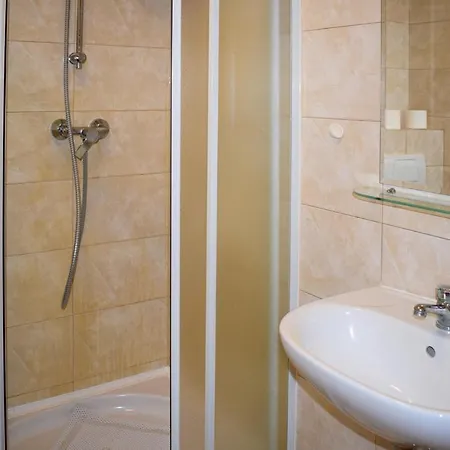 Апартаменты Beautiful In W/ 5 Bedrooms Оструда